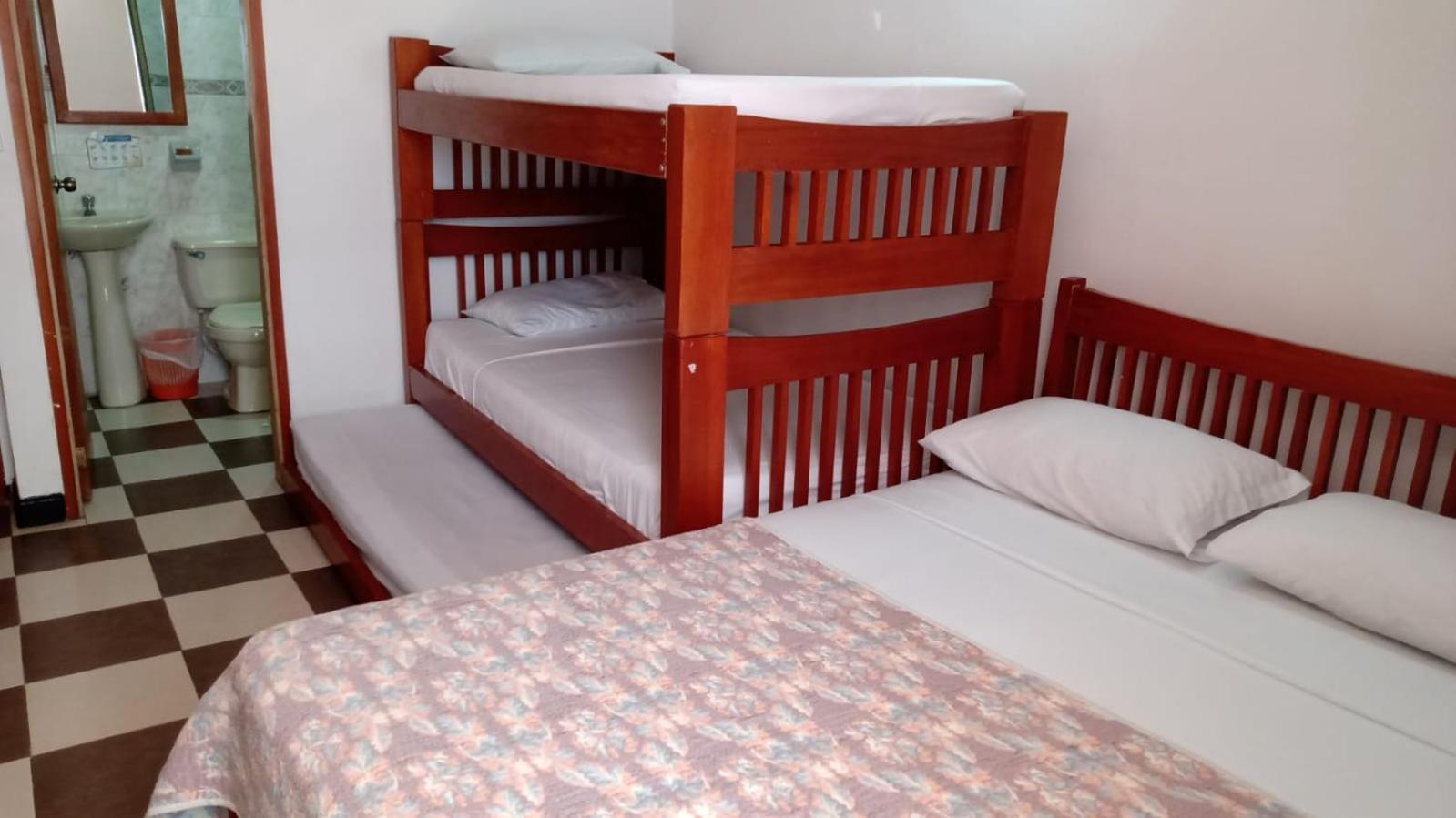 Hotel Bahia Plaza Santa Marta  Bagian luar foto