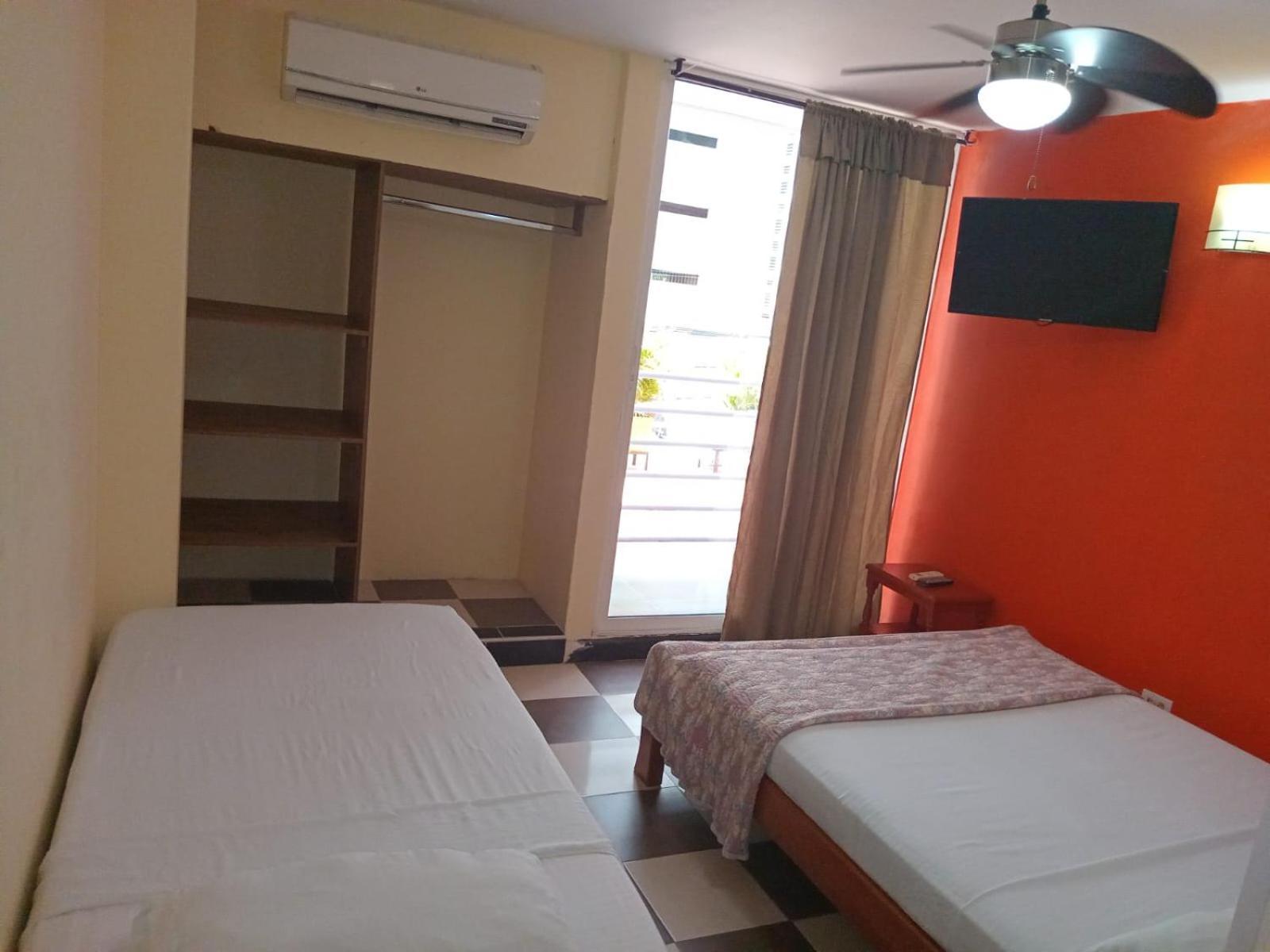 Hotel Bahia Plaza Santa Marta  Bagian luar foto