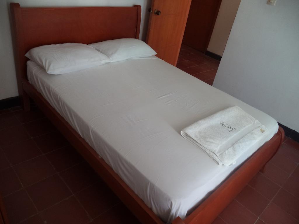 Hotel Bahia Plaza Santa Marta  Bagian luar foto